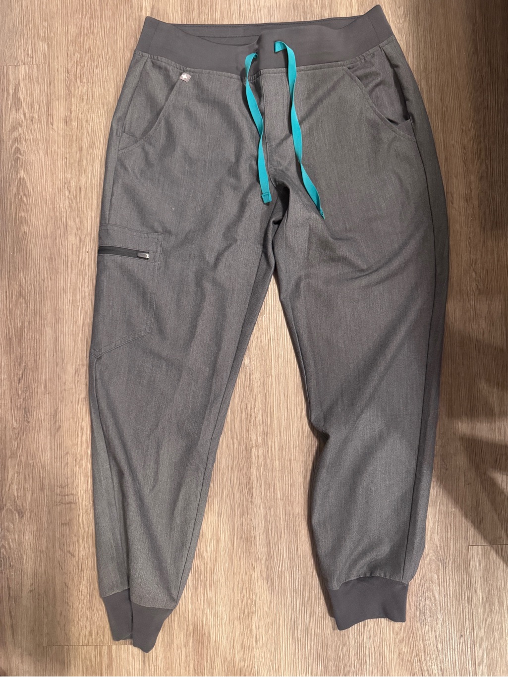 Figs Womans Gray Joggers With Teal Drawstring